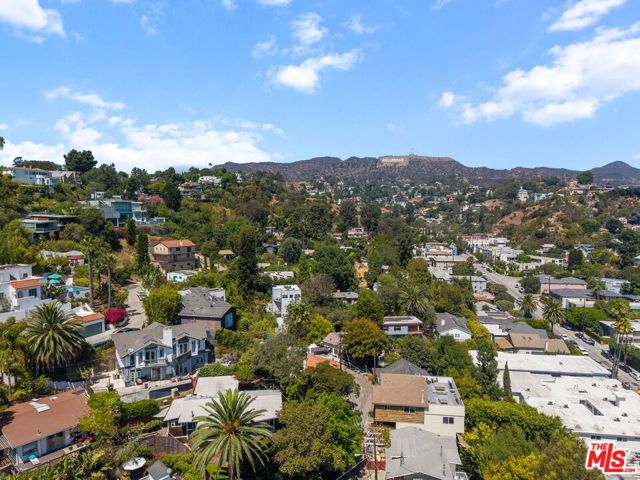 2465 N Gower Street, Los Angeles CA: https://media.crmls.org/mediaz/28eafca8-e5df-4fdd-bea3-ee2aff0bf437.jpg