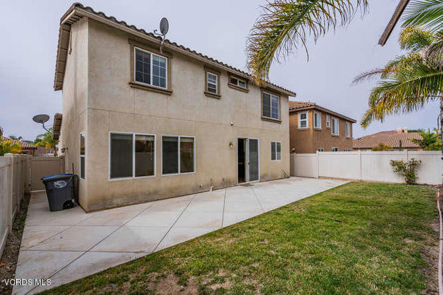 3003 Naples Drive, Oxnard CA: https://media.crmls.org/mediaz/28ebf3dc-686e-4846-91f3-236f2fcfe8df.jpg