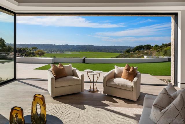 5966 68 Ladys Secret Ct, Rancho Santa Fe CA: https://media.crmls.org/mediaz/28ecf666-4e4c-4fd9-bdb2-4a1739870bd7.jpg