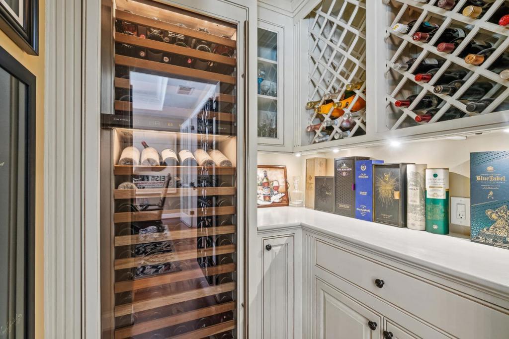 MLS #ML82004394 image #23