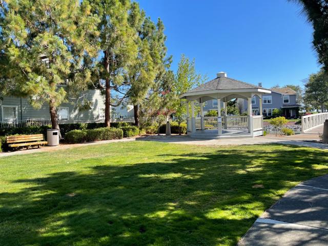 1065 Rockport Avenue, Redwood City CA: https://media.crmls.org/mediaz/28ee4083-1943-44e0-b485-b5e619b39350.jpg