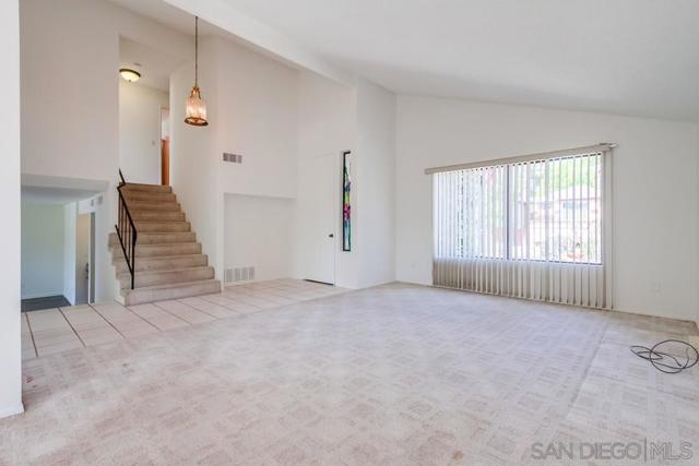 3773 Catamarca Dr, San Diego CA: https://media.crmls.org/mediaz/28ee5cf2-5de5-49bd-995d-a68885b49bb0.jpg