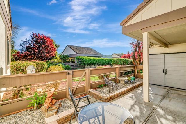 6094 Montgomery Court, San Jose CA: https://media.crmls.org/mediaz/28f07f1a-21d9-49db-a33b-be35aecffa17.jpg
