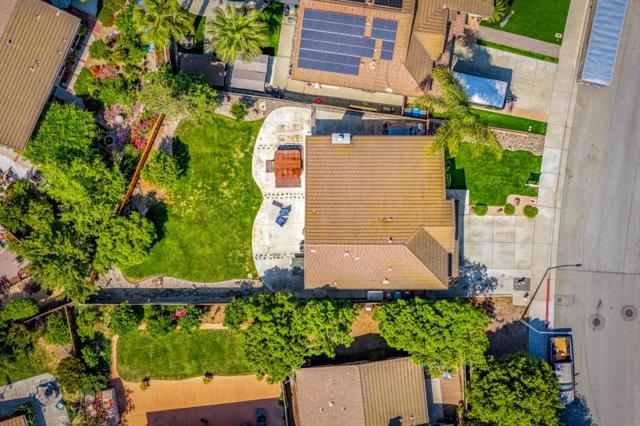 1660 Mimosa Street, Hollister CA: https://media.crmls.org/mediaz/28f0b19e-7039-4d1d-8502-c42ceb338dec.jpg