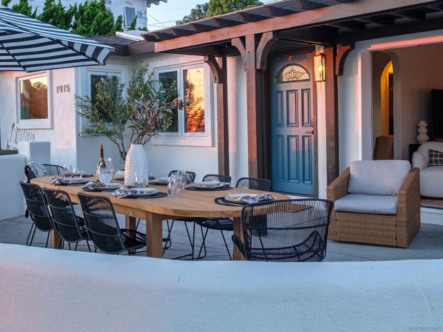 1915 Montgomery Ave, Cardiff by the Sea CA: https://media.crmls.org/mediaz/28f1d1dd-b467-475a-9f7e-8884f0b4a180.jpg