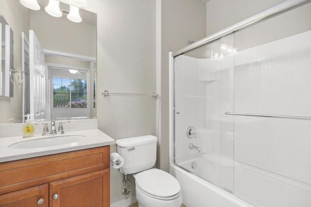 81692 Avenida De Baile, Indio CA: https://media.crmls.org/mediaz/28f409ac-b3fc-4b20-99ec-cac949d6107c.jpg