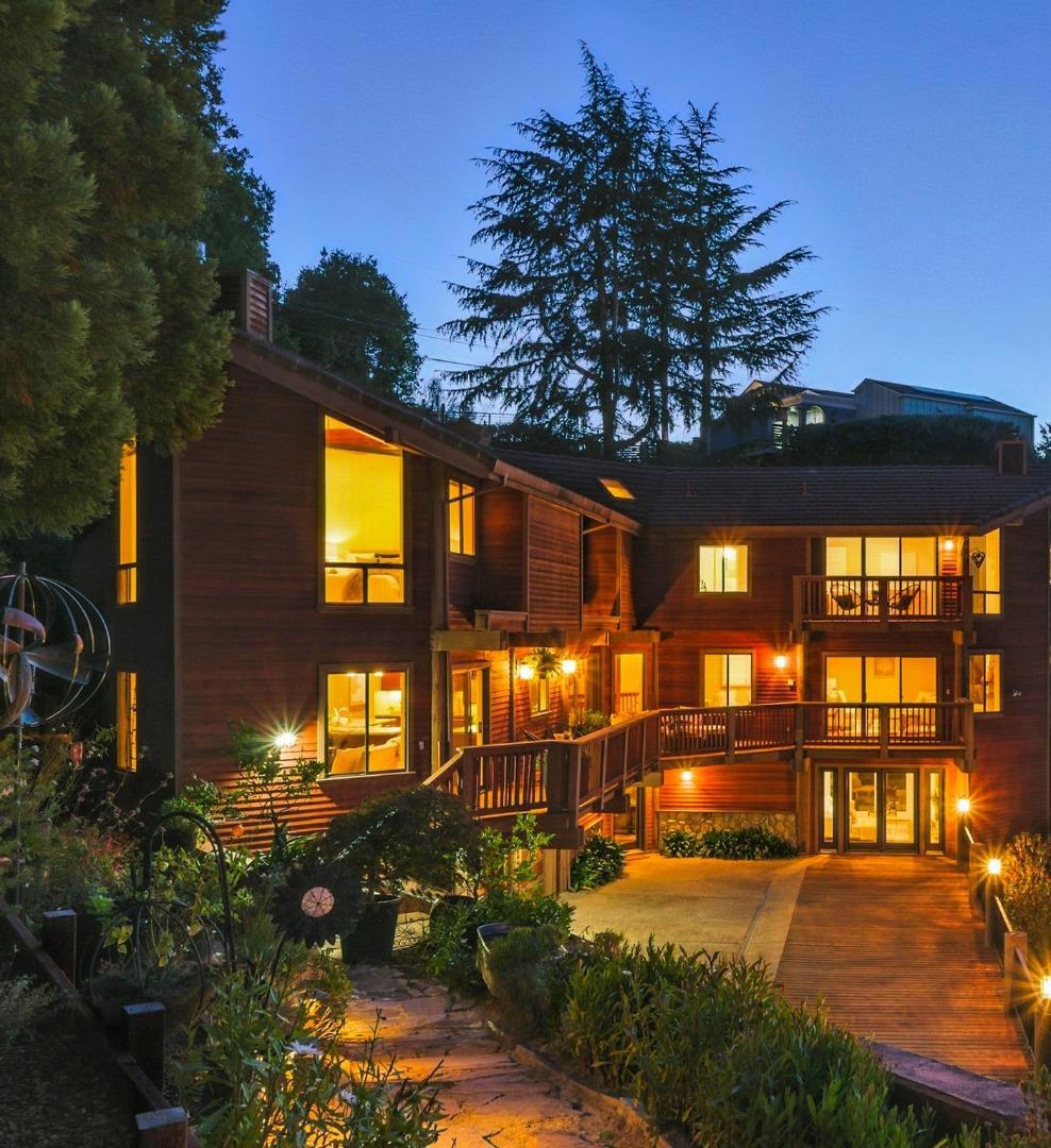 400 Winding Way