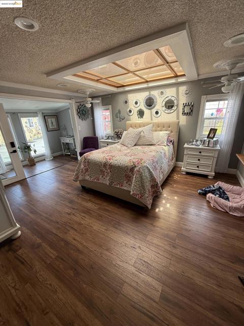 2821 Ponderosa Drive, Concord CA: https://media.crmls.org/mediaz/28f502eb-28e4-414e-83e2-bb74b293871e.jpg