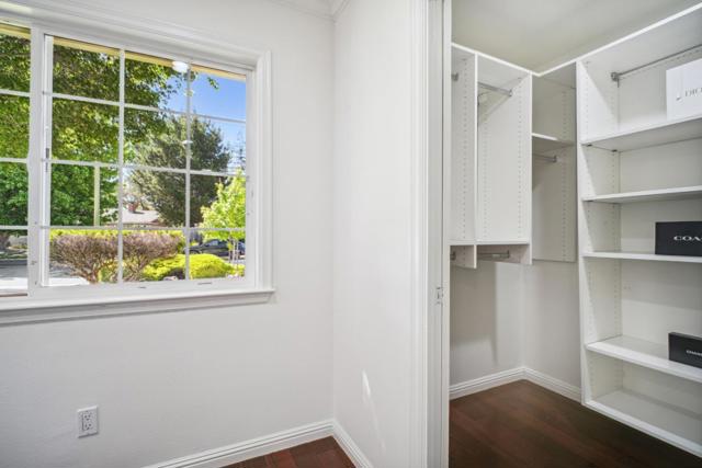689 Springwood Drive, San Jose CA: https://media.crmls.org/mediaz/28f697e2-4a35-49ee-8208-af1c7f5dccb5.jpg