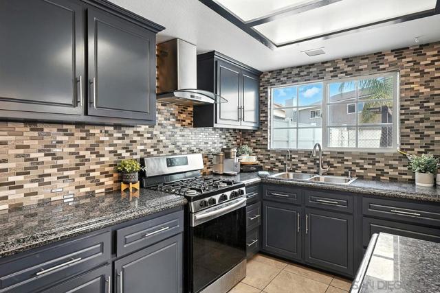 3801 Via De La Bandola, San Ysidro CA: https://media.crmls.org/mediaz/28f6996e-7bb5-4b2a-ab0b-c024e079b7a7.jpg