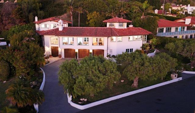 32524 Seacliff Drive, Rancho Palos Verdes CA: https://media.crmls.org/mediaz/28f70b04-2a9d-4f25-b47f-35bf1ec58d20.jpg