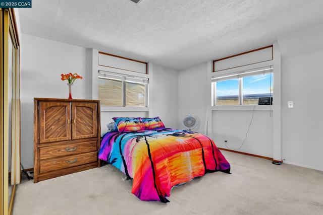 2113 Dalis Drive, Concord CA: https://media.crmls.org/mediaz/28f88d5d-816d-4904-9aac-660866b1e90b.jpg