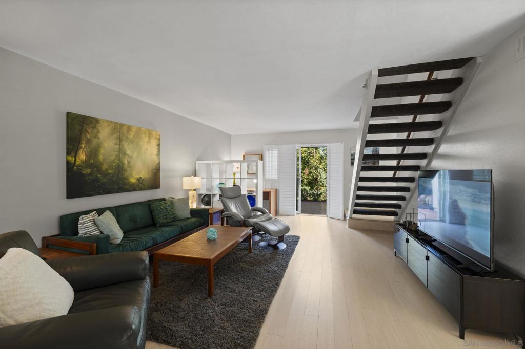 1642 Oro Vista Rd #246