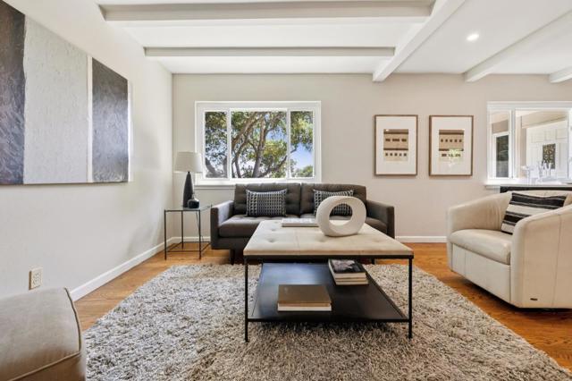 10605 Berkshire Drive, Los Altos Hills CA: https://media.crmls.org/mediaz/28f9636e-9ec2-4ecd-98bf-3415b7055f49.jpg