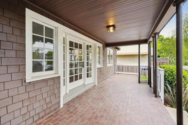 1117 Chula Vista Avenue, Burlingame CA: https://media.crmls.org/mediaz/28fbbd1d-155f-4073-8fc5-e5d5b78d2bc8.jpg