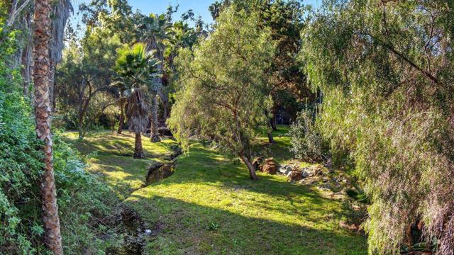 Image 23 of 29 For 916 Mimosa  