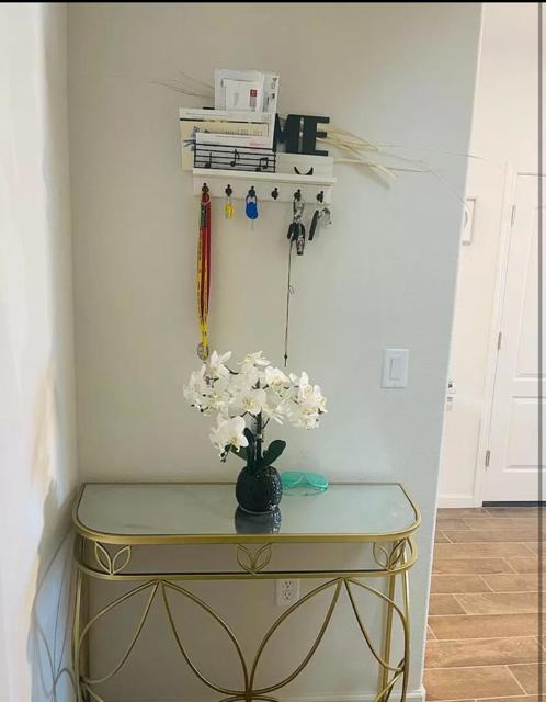 2030 Rosewood Drive, Hollister CA: https://media.crmls.org/mediaz/28fdf4b5-c5a9-4ce8-939c-bea2946cfbe4.jpg