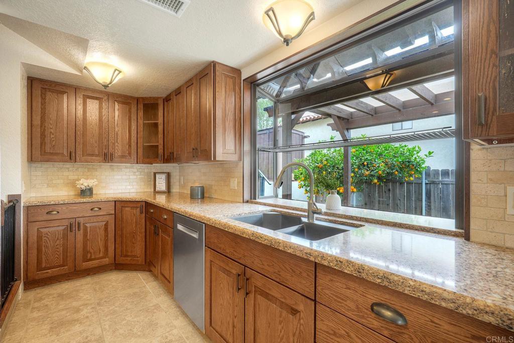 2740 Crownpoint Pl - photo 13