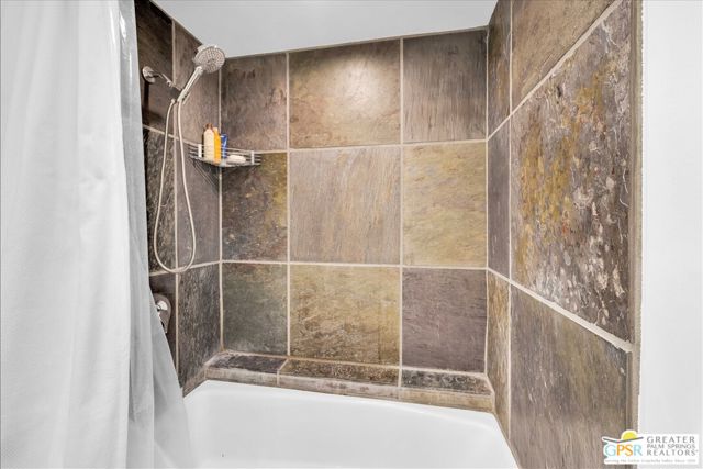 360 Cabrillo Road, Palm Springs CA: https://media.crmls.org/mediaz/28ff001f-cecd-4a65-9937-e08fcc367498.jpg