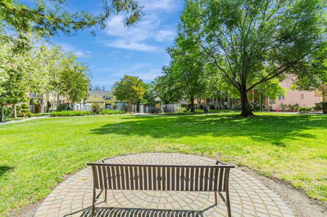 2255 Showers Drive, Mountain View CA: https://media.crmls.org/mediaz/2901540b-bae7-4ab4-b041-2915712a0333.jpg