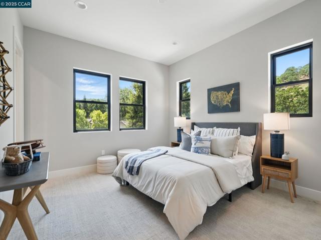 180 Castle Hill Ranch, Walnut Creek CA: https://media.crmls.org/mediaz/29021014-af87-4493-8bc6-d5d4f8d63592.jpg