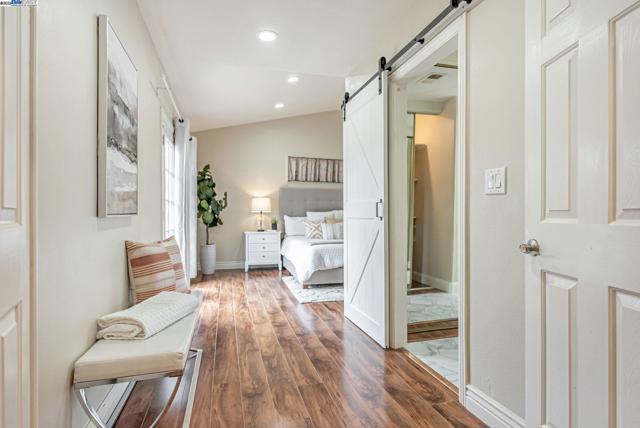 3757 Savannah Rd, Fremont CA: https://media.crmls.org/mediaz/29030465-12a6-43c3-8633-a48d7371dd5e.jpg