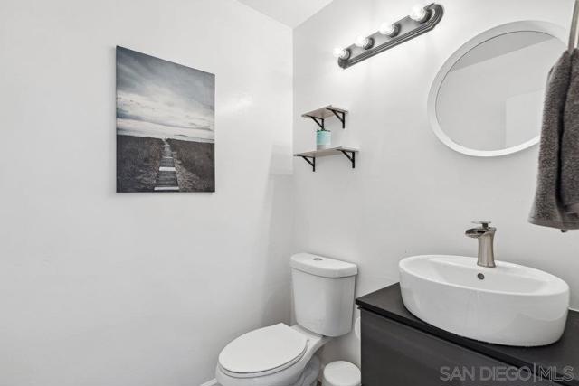 Image 21 of 29 For 6780 Friars Rd  365