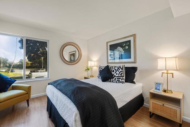 688 Mariners Island Boulevard, San Mateo CA: https://media.crmls.org/mediaz/29039059-523d-46ed-8d41-6c3a43b455ed.jpg