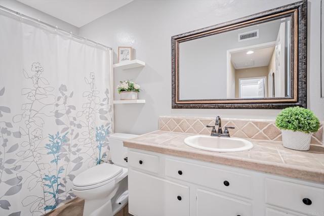 Detail Gallery Image 7 of 14 For 758 Point Arguello, Oceanside,  CA 92058 - 3 Beds | 2 Baths