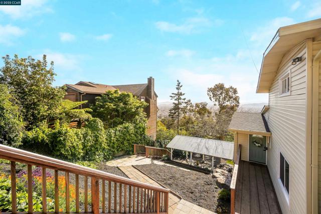 5929 Harbor View Ave, San Pablo CA: https://media.crmls.org/mediaz/2905809e-b48a-4031-81d7-57561b9a0443.jpg