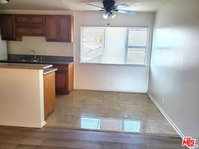 1819 S Gramercy Place, Los Angeles CA: https://media.crmls.org/mediaz/290809ab-12fb-43f5-b39a-d0b8c77c6ecc.jpg