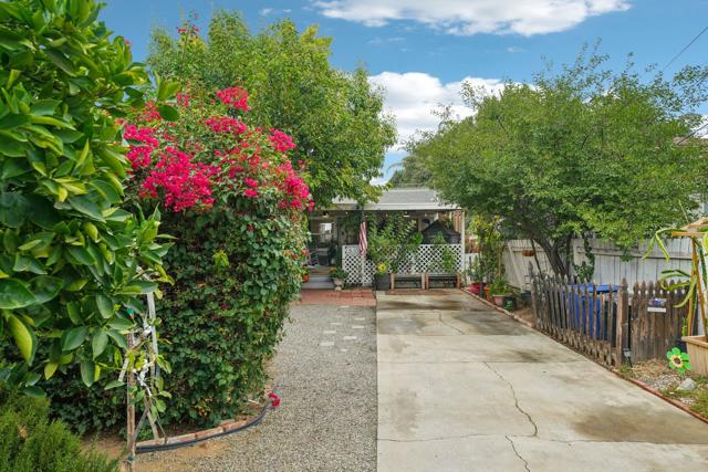 4151 Homewood Court, Riverside CA: https://media.crmls.org/mediaz/2908675a-a283-41f0-949d-aef883282939.jpg