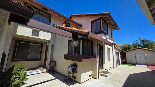 2071 Sunset View Place, San Jose CA: https://media.crmls.org/mediaz/29088c3c-862f-46fe-a45b-b476064214f3.jpg