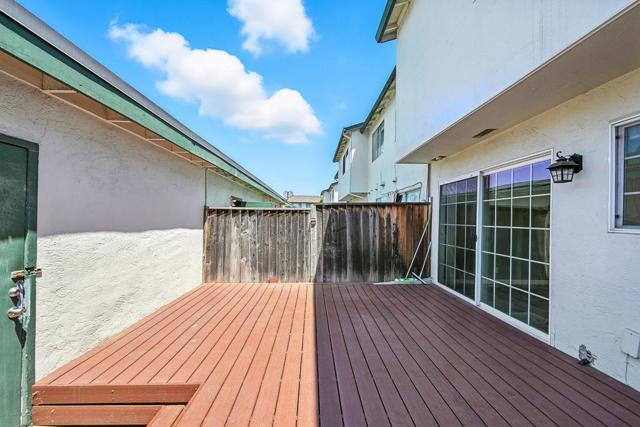 4423 Corto Monterey, Union City CA: https://media.crmls.org/mediaz/29094b98-2880-4fcc-8434-49ad0c171c23.jpg