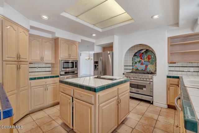 11923 Barranca Rd-HsHProd-46