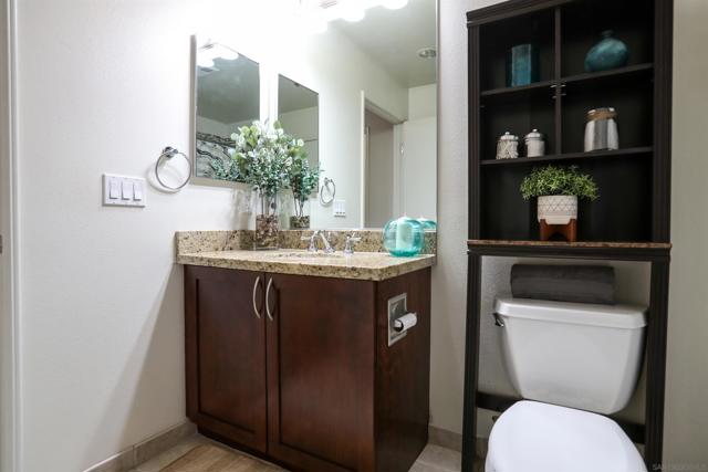 427 9th Avenue, San Diego CA: https://media.crmls.org/mediaz/290b10e4-5119-470b-b25e-8ccc400eee4c.jpg