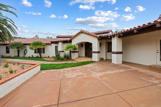 Detail Gallery Image 13 of 62 For 10845 Mystery Mountain Rd, Valley Center,  CA 92082 - 4 Beds | 3/1 Baths