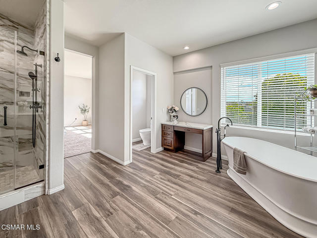 Image 40 of 67 For 388 Via Cresta