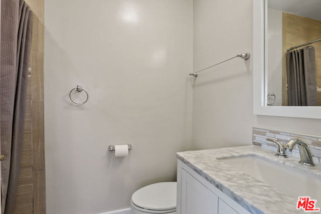 28745 N Enrose Avenue, Rancho Palos Verdes CA: https://media.crmls.org/mediaz/290bb5a0-667d-4faf-a808-95c1d7ee5931.jpg