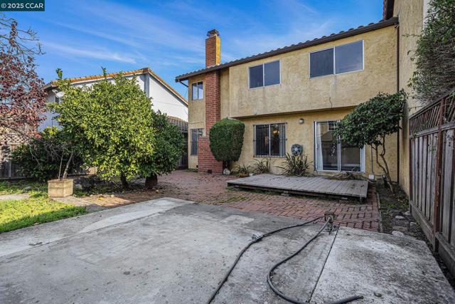 2921 19Th St, San Pablo CA: https://media.crmls.org/mediaz/290c4fd1-693f-408a-8a09-35d2074e0682.jpg