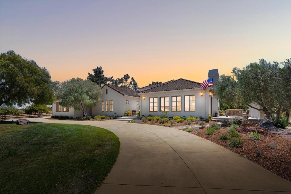 432 River Road
