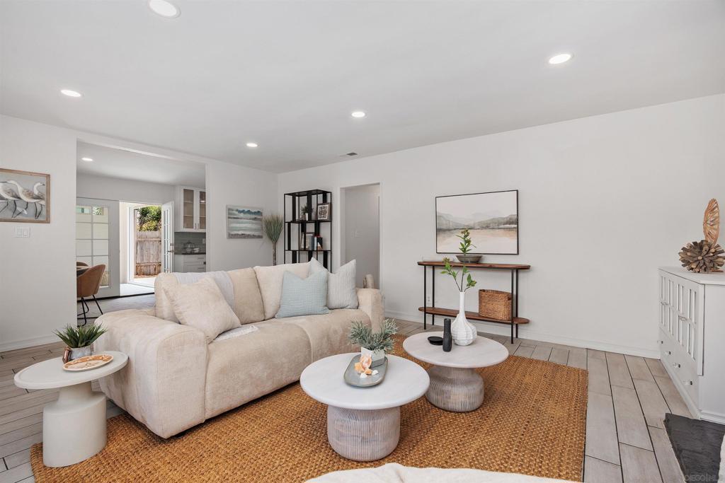 1511 Stewart St. - photo 11