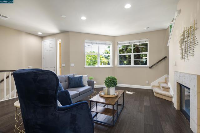1121 Haven Street, Martinez CA: https://media.crmls.org/mediaz/290e09fa-4574-491a-b297-71f8f0ea3952.jpg