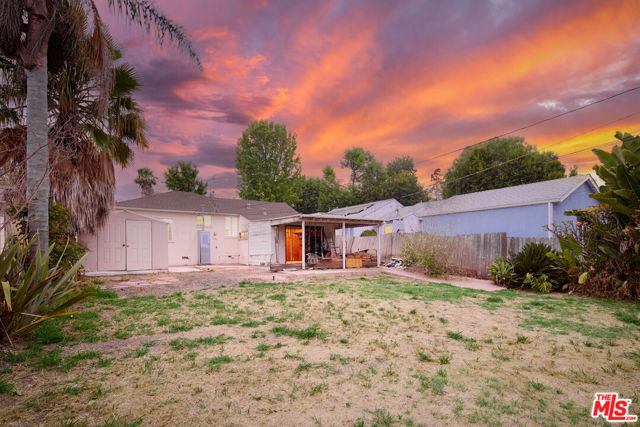 7456 Midfield Avenue, Los Angeles, California 90045, 2 Bedrooms Bedrooms, ,1 BathroomBathrooms,Single Family Residence,For Sale,Midfield,24404167