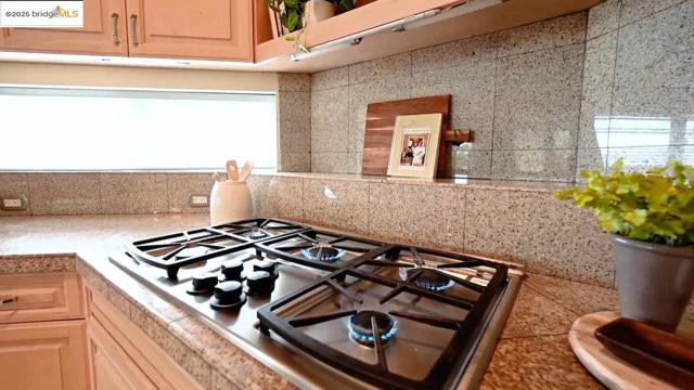 3824 Stone Rd, Bethel Island CA: https://media.crmls.org/mediaz/290e98e0-fbb3-4bac-b5f1-f8a041f565b9.jpg