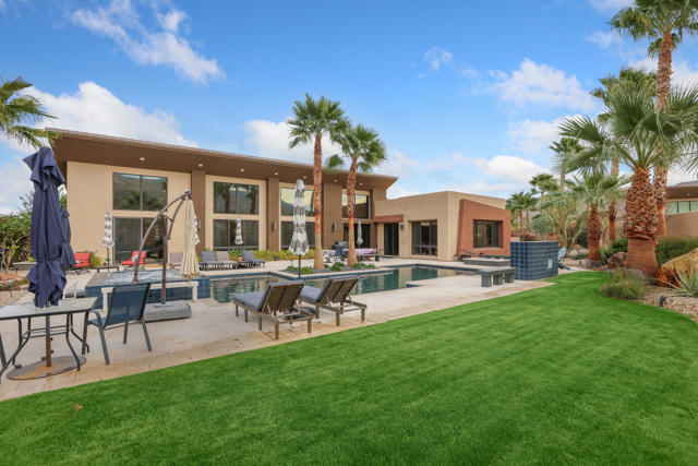 3150 Cody Court, Palm Springs, CA 92264