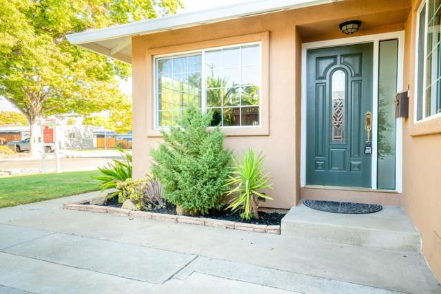 5108 Adair Way, San Jose CA: https://media.crmls.org/mediaz/2910d9cf-3d87-409e-abd4-8f75bdd322f5.jpg