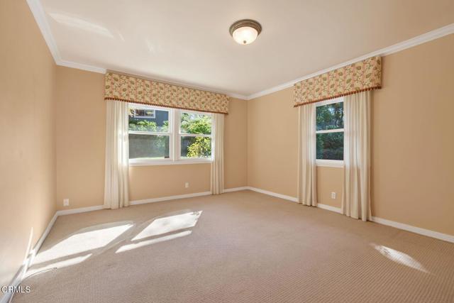 203 Foothill Road, Ojai CA: https://media.crmls.org/mediaz/29111b21-5f8d-490c-af34-2e72f8fb444c.jpg