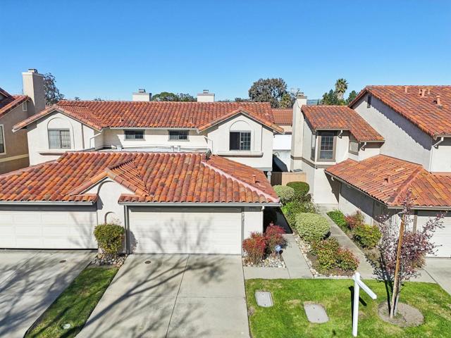 6220 Jarvis Avenue, Newark CA: https://media.crmls.org/mediaz/29118fdb-2ed5-4546-8c1a-23ba9f371047.jpg