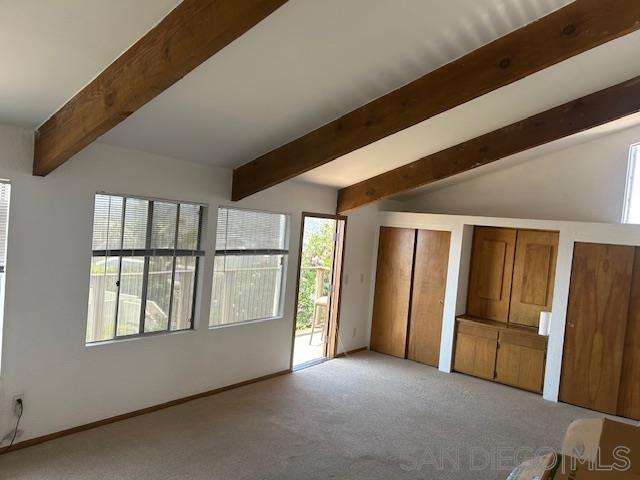 3154 Lloyd St, San Diego CA: https://media.crmls.org/mediaz/29124b1e-5bd4-4041-a2b0-1fbd7d4b5e3c.jpg